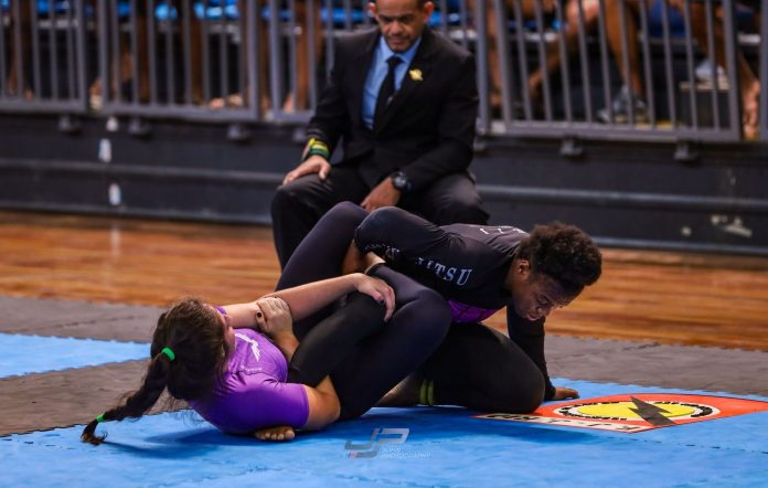 bolsa atleta no helio gracie (3)