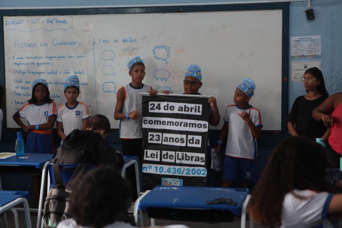 escola surda