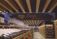 Rede de supermercados também oferece cortes especiais para churrasco e todos os acessórios necessários para completar a celebração